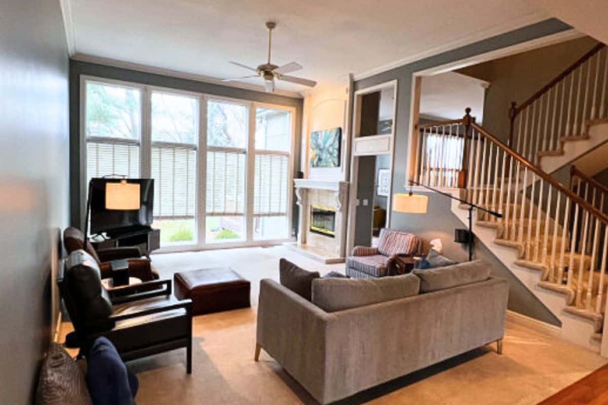 25 Trending Modern Living Room Colors to Update Your Home - Flipping ...